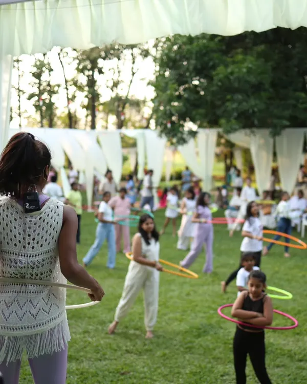 This is what went down at the beautiful Zenfest. I had so much fun sharing my love for hula hooping and making everyone jump and play.