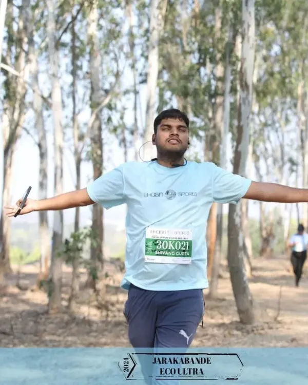 Embracing the challenge of the Jarakabande Eco Ultra. The trail runs through a beautiful eucalyptus forest, offering a unique sensory experience for our runners.