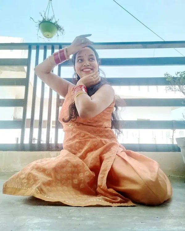 This is me, Mansi Prasad. I have a Master's degree and formal certification in Kathak and Hindustani classical vocals. My goal is to make dance a joyful and accessible experience for everyone.