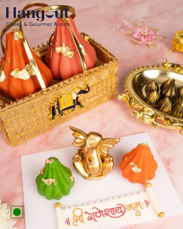 My Ganesh Chaturthi collection includes everything from large, decorative modaks to sugar-free chocolate modaks. These hampers are perfect for celebrating the festival with your loved ones.