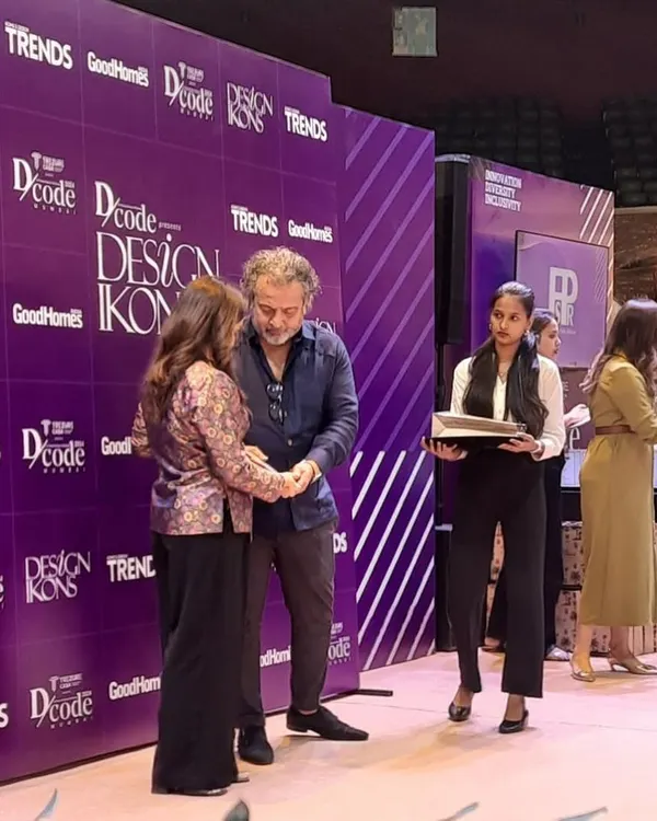 I was incredibly happy to be awarded for Residential Apartment Design at the Dcode Design Ikons event. This achievement belongs to my amazing team and the wonderful clients who have trusted us on this journey.
