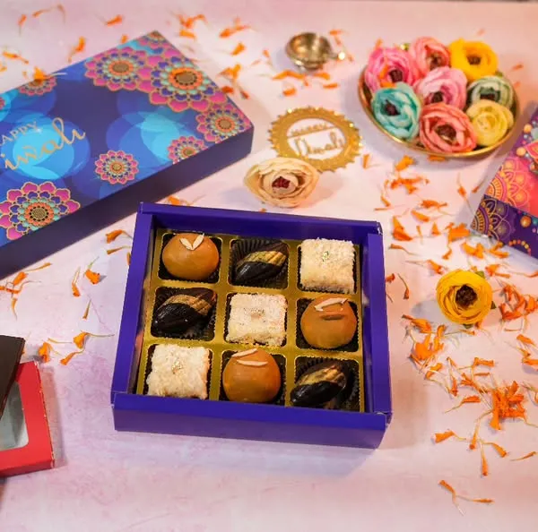 A glimpse of my Diwali 2024 collection. These hampers are filled with my signature eggless sweets and chocolates, presented in beautifully designed festive boxes. They make for an elegant and delicious gift.