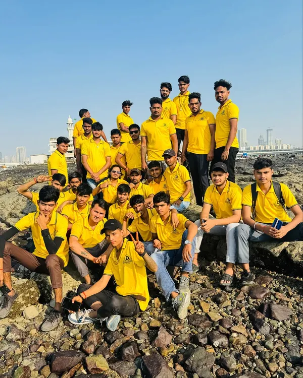 Meet the Dev Mehendi Artist team! We are a group of experienced, high-level artists ready to create your dream mehndi design.