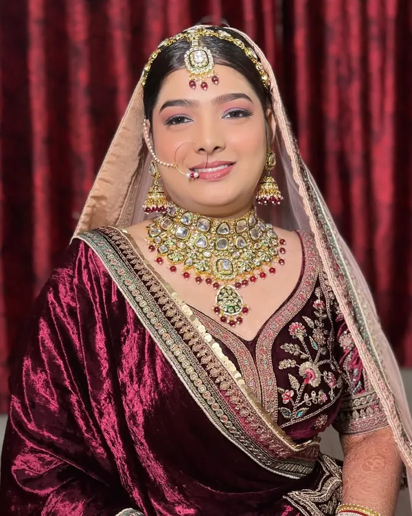 Creating the perfect bridal glow for a Nikah day. This look for my Muslim bride features a rich velvet outfit and a classic makeup style with bold eyes and radiant skin.