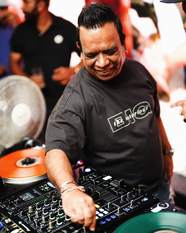 There's nothing like the feel of vinyl. For a truly special event, I offer old school vinyl only sets, bringing a warmer sound and a nostalgic trip with classic house and old school records.
