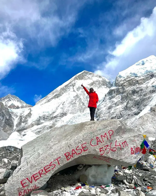 This moment at Everest Base Camp was the ultimate test of physical and mental resilience. It’s a reminder that with dedication, we can reach any peak we set our minds to, and I bring that same spirit to every training session.