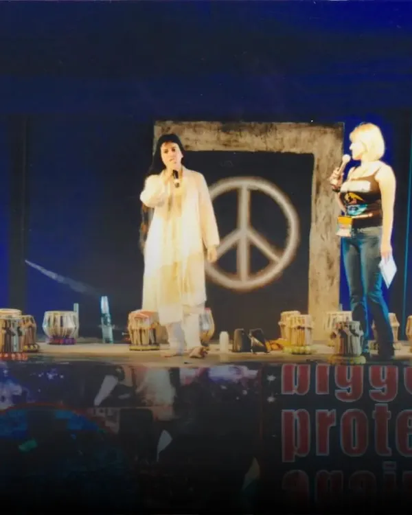 Addressing an audience of over 400,000 fans at the Woodstock Festival in 2008. It was an honor to represent Indian classical music on this iconic world stage.