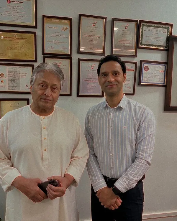 It was an honor to have the legendary Sarod maestro, Ustad Amjad Ali Khan, at our clinic. We are delighted to provide our expertise to help artists maintain their physical well-being, which is essential for their craft.