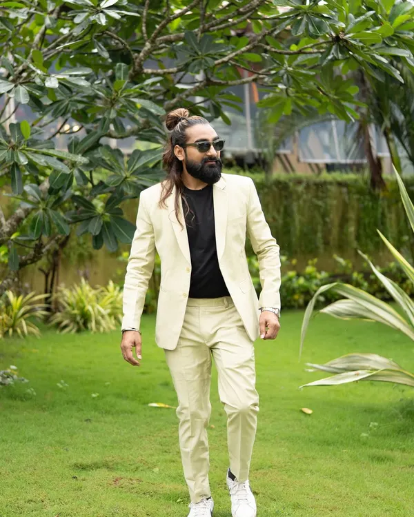 Chasing vibes and changing styles. My personal style is an extension of my brand: confident, stylish, and always ready for a celebration.