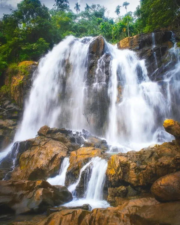 The sheer force of Shirley Falls in the heart of Uttara Kannada, captured in a way that shows both its power and its intricate details. Using a specific shutter speed, I was able to retain the texture of the water as it cascades over the multi-tiered rocks, creating a dynamic yet artistic impression.