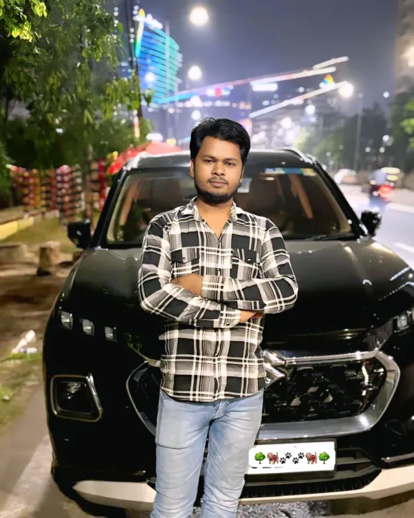 A picture of me out in Noida. I am a local guy who is passionate about my work with dogs and building my business with honesty.