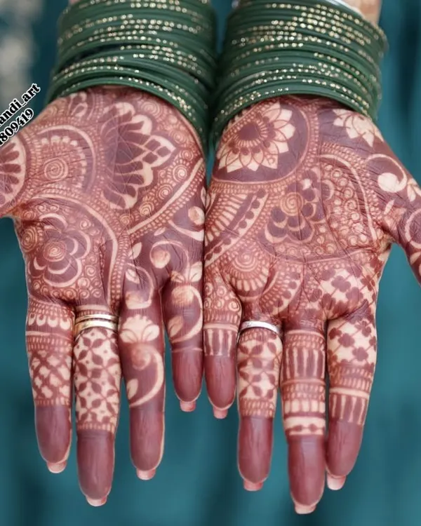 This is the beautiful, dark stain my clients get after 48 hours. I use only natural ingredients in my henna paste to achieve this rich, maroon color.