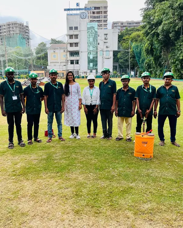 The full ApnaMali gardening services team, ready for work. We believe in a professional approach for every project we undertake.
