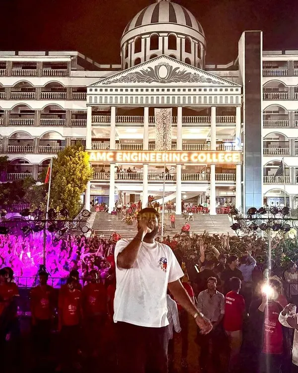 This is what it's all about. Commanding the stage and connecting with thousands of students at a massive college fest. I live for bringing this level of energy and creating a concert atmosphere for any crowd.