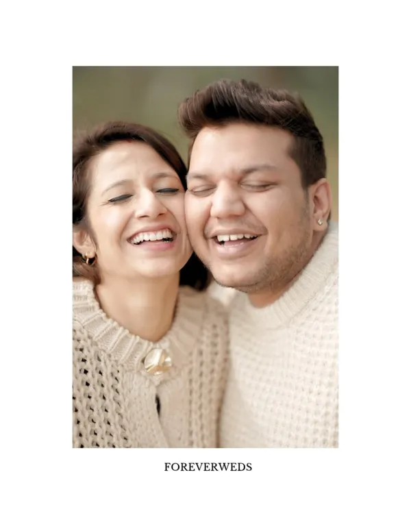 This is the kind of moment I live to capture. The unscripted, pure joy between Sayantani and Piyush is what makes a pre-wedding shoot so special. My goal is to create a space where you can be yourselves, and I can capture the laughter that follows.