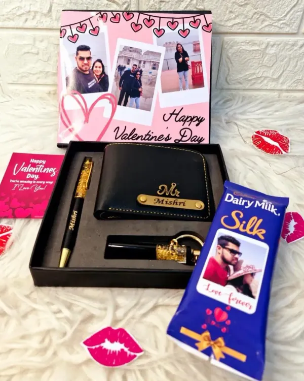 A perfect Valentine's Day surprise. This hamper features a personalized wallet, pen, and keychain, along with a custom photo chocolate bar and a Valentine's themed gift box.