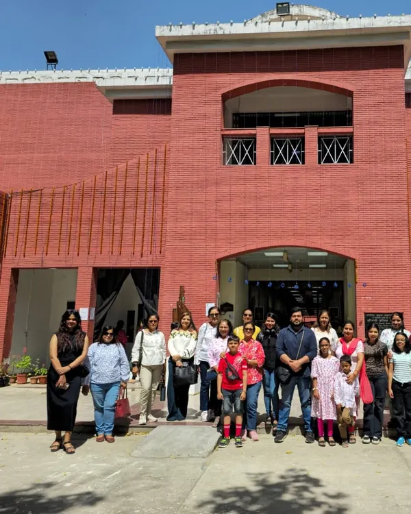 Our students and instructors pose for a group photo outside the College of Art, Delhi, after an inspiring visit to the annual art exhibition.