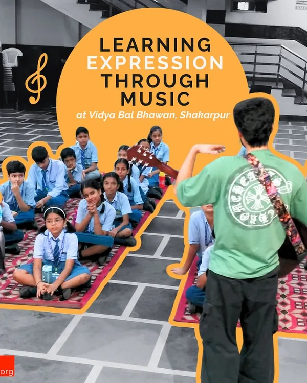 In our after-school program at Vidya Bal Bhawan, students learn expression through music. Sitting on the floor in a circle creates an intimate and collaborative setting for learning guitar and vocals.