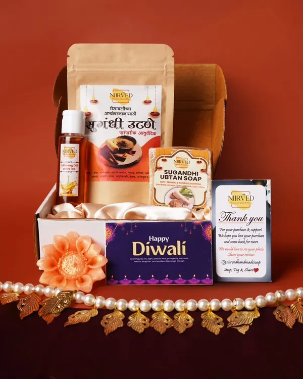 This is my special Abhyang Snan Kit, perfect for a rejuvenating Diwali ritual or as a thoughtful gift. It includes everything you need for a traditional Ayurvedic bath: fragrant Sugandhi Ubtan, nourishing Abhyang Oil, and a handmade Ubtan Soap, all beautifully packaged.