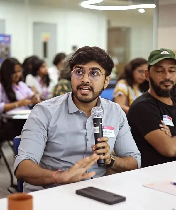 During a roundtable conference at Atlas Skilltech University, I shared my perspective on the skills gap between emerging designers and industry needs. These conversations are vital for shaping a more transparent and user focused future in fintech design.