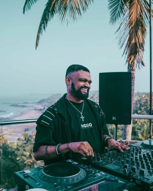 This is my happy place. DJing with a stunning Goa sea view, blending afro house and melodic tunes as the sun sets. These are the moments and sounds that define my sundowner sets.