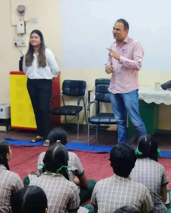 Engaging with amazing students during a session on pursuing a career in law.