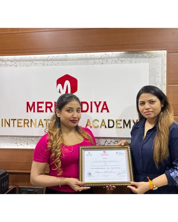 A proud moment for our graduate as she receives her professional makeup artistry certificate. This is the first step towards a successful career in beauty.