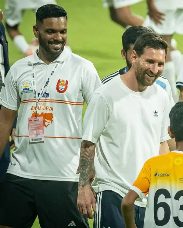 This is what we stand for: creating opportunities for our players and coaches to reach the highest levels of the sport. Our Technical Director, Anil D'Souza, with Lionel Messi during the Project Maha-Deva national scouting initiative, a project we are proud to be a part of.