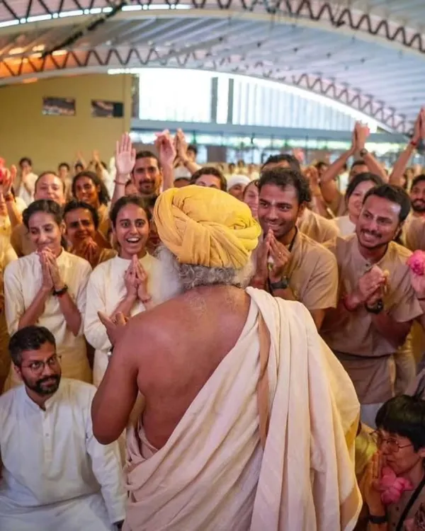 A moment of joy and celebration with Sadhguru during the Hatha Yoga Teacher Training graduation. Being in his presence is a rare privilege that deepens our understanding and commitment.