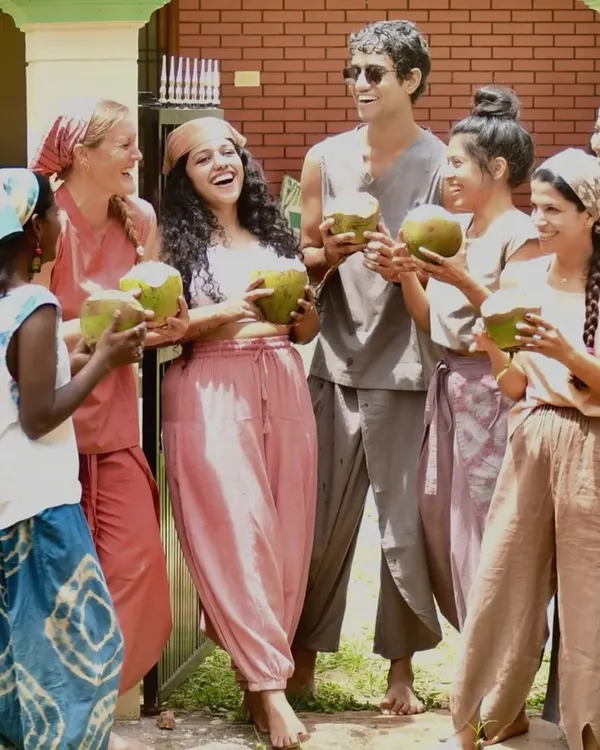 We believe in clothing that feels good and does good. Here is our community enjoying a moment of connection, dressed in comfortable, natural-dyed apparel. This is what slow fashion is all about: aligning our bodies and minds with pieces that are as kind to our skin as they are to the Earth.