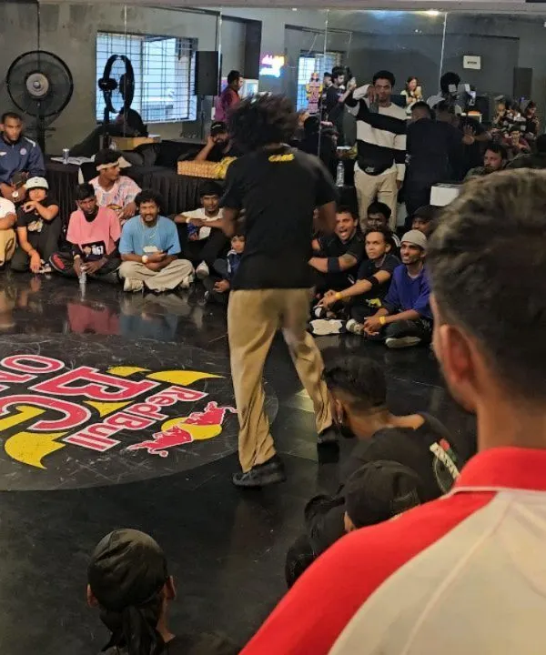 The atmosphere at the Red Bull BC One South Qualifier was electric. A dancer commands the cypher, surrounded by the community, showcasing the raw energy and spirit of a true hip-hop battle.