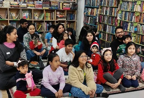 This is what pure joy looks like! A room full of excited children and parents during our Christmas storytelling event, completely absorbed in the magic of the moment. These interactive sessions are designed to be a shared experience, creating lasting memories for the whole family.