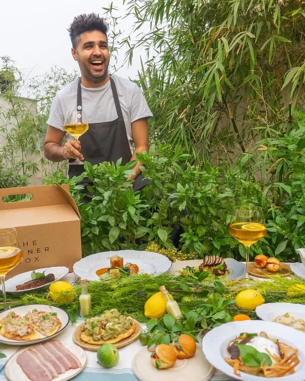 Meet Chef Dhruv Oberoi, the mastermind behind our 'Italian Affair' menu. His passion for Italian cuisine and seasonal produce is evident in every dish he creates for The Dinner Box.
