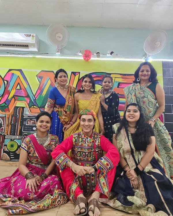 Dressed in beautiful traditional attire for our Navratri celebration. We love to embrace the festive spirit with special costumes and dedicated Garba and Dandiya workshops.