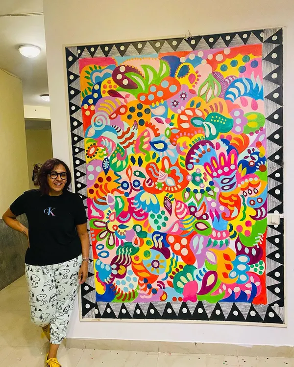 Standing proud next to the finished 'Freedom Mural.' This piece was a marathon of color and detail, completed in a single day with the help of a dear friend. It’s designed to radiate positive, free-flowing energy.