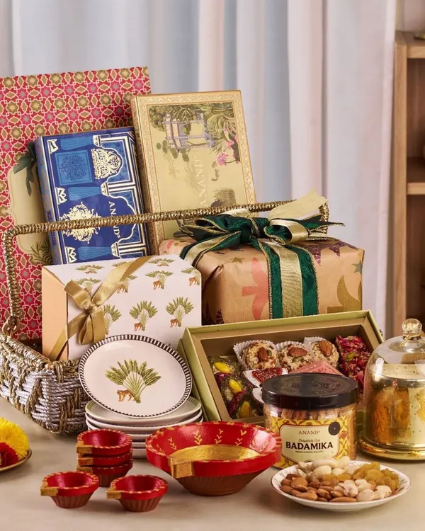 This opulent Diwali hamper is a feast for the senses, featuring an assortment of traditional Indian sweets, premium dry fruits, decorative diyas, and beautifully designed gift boxes. It’s a perfect example of how I blend tradition with luxury for festive gifting.