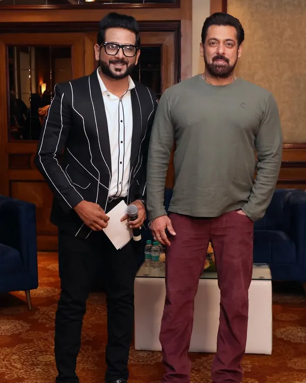 It's an honour to share the stage with the Sultan of Bollywood, Salman Khan. Whether it's a corporate event or a big fat Indian wedding, I bring the same superstar energy to make your event shine.