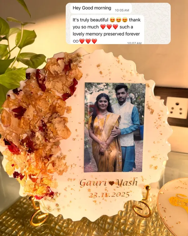 "It's truly beautiful... such a lovely memory preserved forever." This client's message, paired with a photo of their beautiful geode-style varmala frame, perfectly captures the emotion I aim to deliver with every piece.