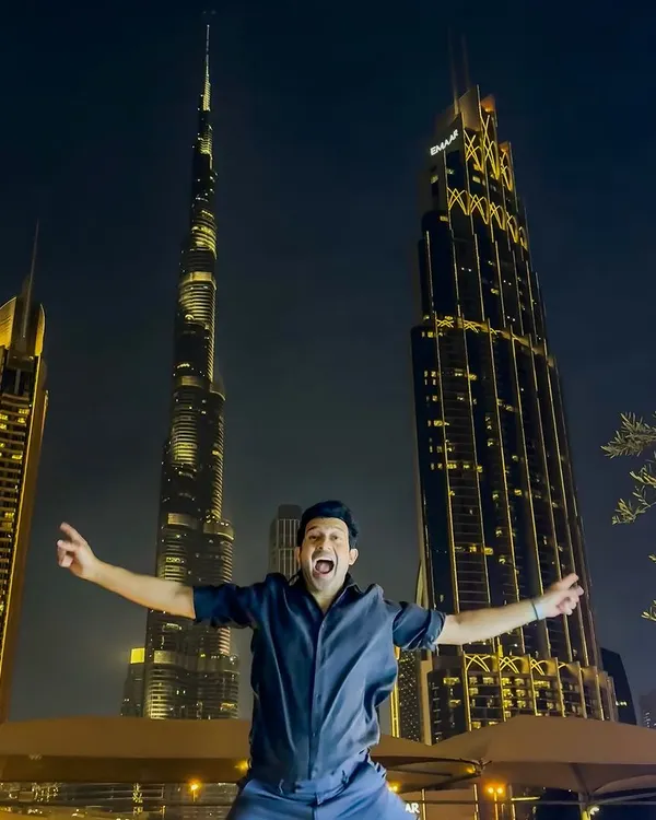 The pure joy of being in Dubai for a weekend of gigs, with the Burj Khalifa as my backdrop. I love how music allows me to travel and explore.