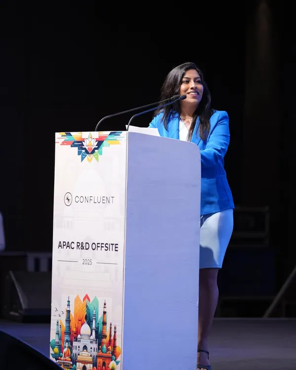 A favorite moment from the Confluent APAC R&D Offsite. I adapt my hosting style to match the event's tone, whether it's a formal conference or a more relaxed internal summit.