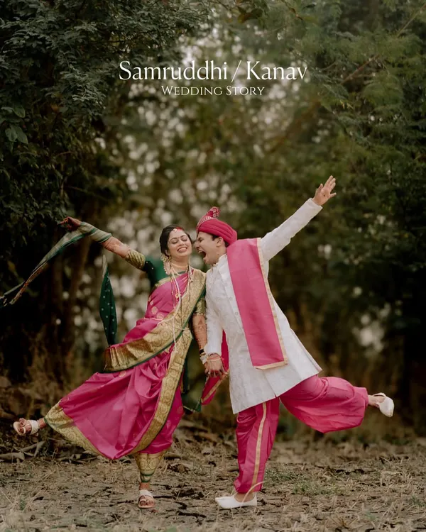 A perfect example of the joy I love to capture. This couple's vibrant energy during their Maharashtrian wedding photoshoot is what makes a wedding story truly memorable.