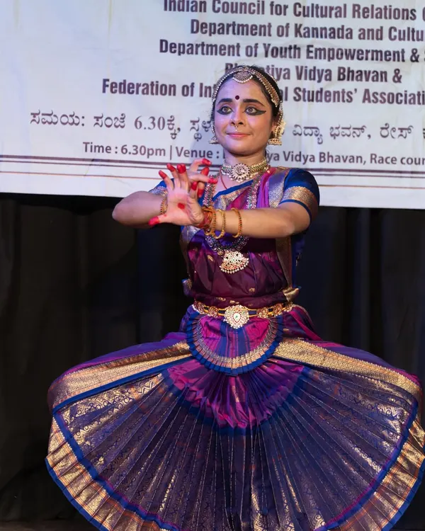 A powerful 'aramandi' stance by my senior disciple Vidushi Anushree Bhat during her solo concert for the ICCR's 'Every Friday Cultural Evening Programme'. This is the foundational posture in Bharatanatyam.
