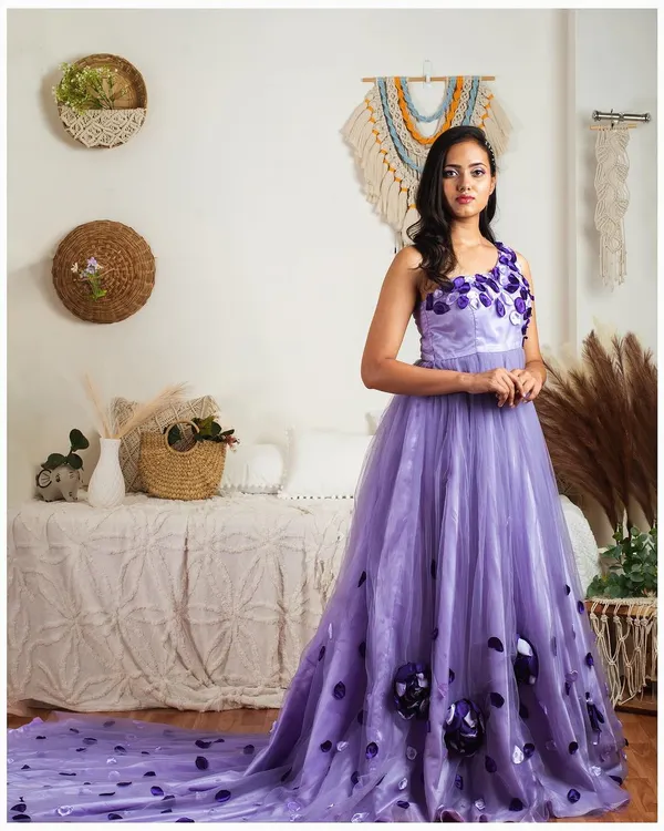 This lavender gown with a long, flowing train looks incredible in my Boho-Chic setup. The neutral tones of the backdrop make the color of the dress stand out beautifully.