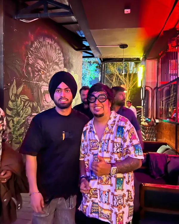 Pictured with Juss, one of the most trending Punjabi artists right now. I was part of his concert event at Hangover in Koramangala, Bengaluru.