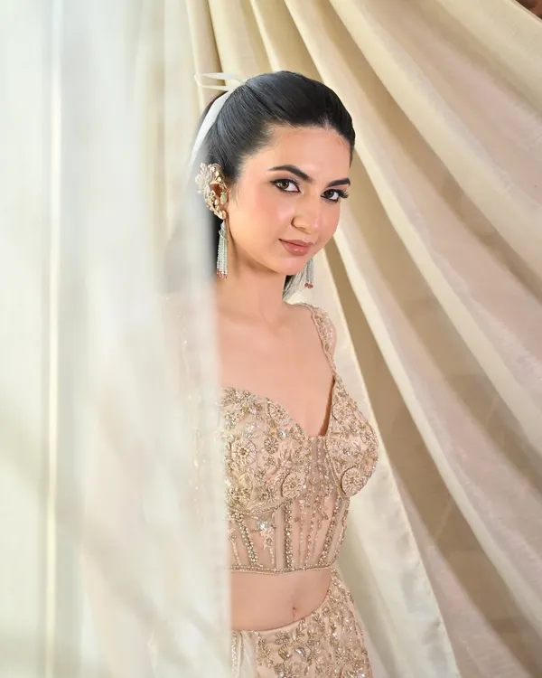 A beautiful shot from a creative collaboration. For this look, I styled the hair in a sleek, modern ponytail and added a statement ear cuff for a high-fashion feel.