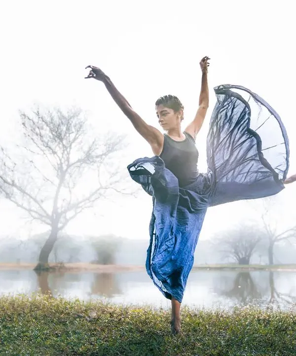 This is what flow feels like. It's that moment of letting go, trusting your body, and finding a sense of freedom in movement. For me, this isn't about performance, but about connecting with that wild, joyful self that lives in all of us.