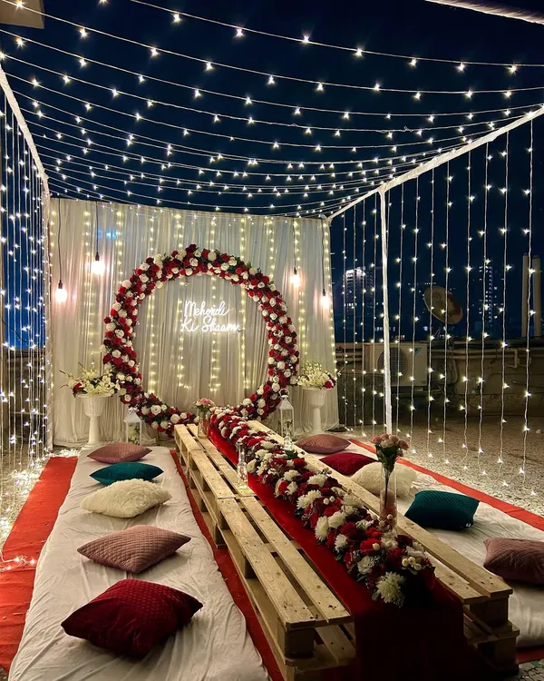We transformed this terrace into a magical escape with a full fairy light canopy and low, comfortable seating. This romantic setup is perfect for an intimate anniversary dinner, a surprise proposal, or a cozy bachelorette party under the stars.