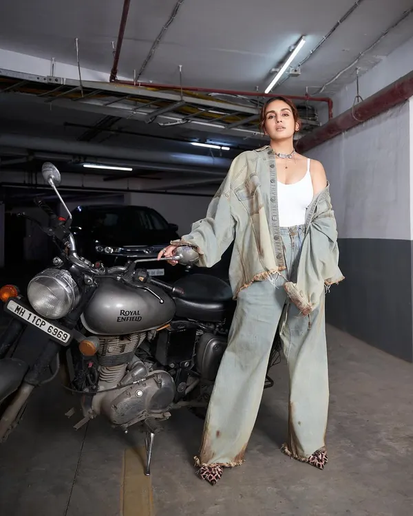 Styled this raw, grunge moment with Huma Qureshi. We went for rust, denim, and a whole lot of attitude. This is what I mean by creating a vibe, not just an outfit.