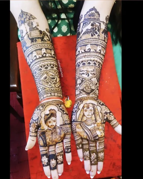 This is where your love story comes to life. I specialize in creating detailed bride and groom portrait mehandi, making your henna truly one of a kind for your wedding day.