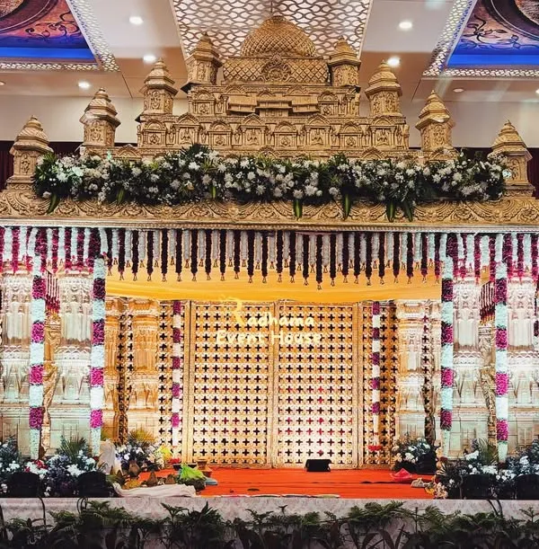We specialize in creating breathtaking, temple-inspired mandaps that honor our rich heritage. This grand wedding stage features intricate carvings, majestic elephant statues, and traditional floral garlands, making it a divine setting for your sacred vows.